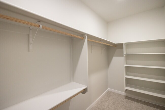 Building Photo - 10617 W Garganey Dr