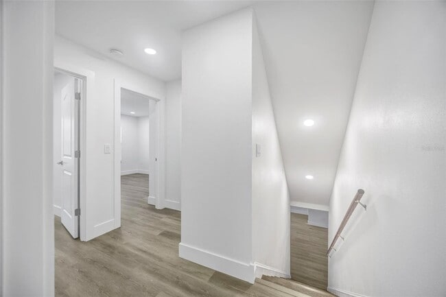 Building Photo - 11728 Raintree Dr