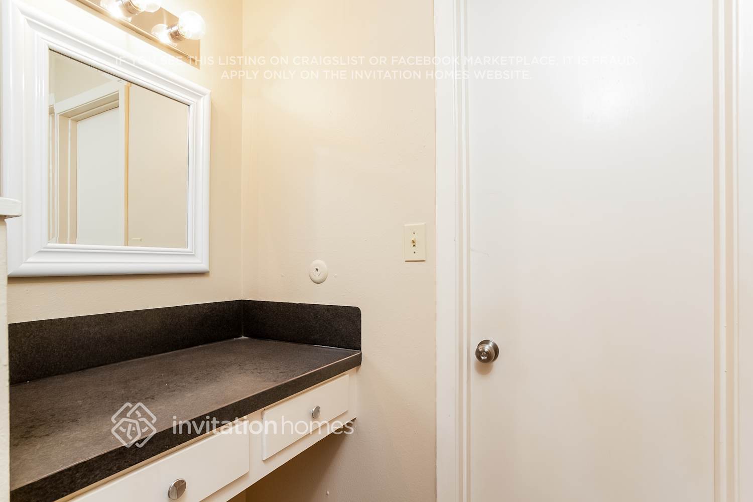 Building Photo - 10034 Antrim Ln