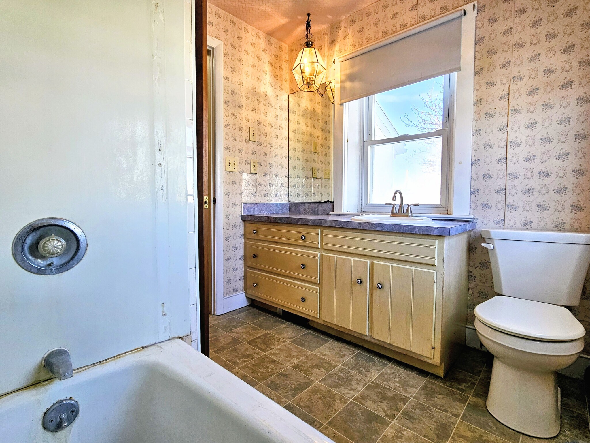 Building Photo - 334 Wissler Rd