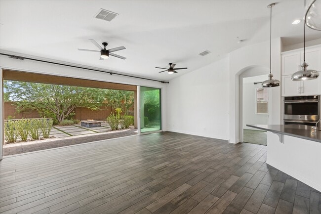 Building Photo - 4713 S Aileron Ln