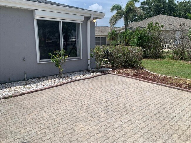 Building Photo - 9500 Attica Cir