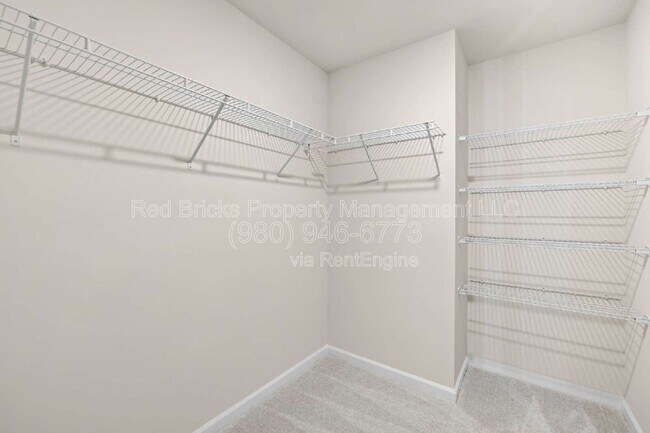 Building Photo - 15126 Windy Plns Rd