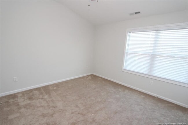 Building Photo - 1245 Russet Ln