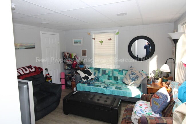 Building Photo - 61 Third Street