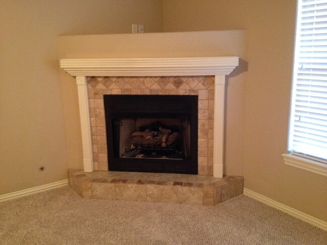 Building Photo - 3876 W Mahogany Dr