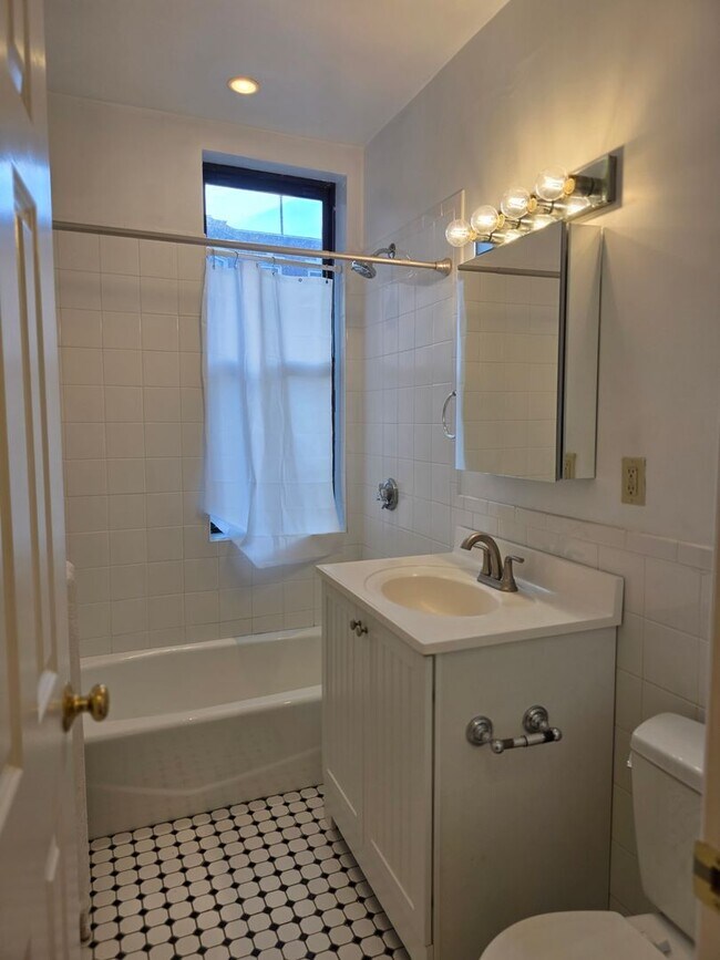 Building Photo - No brokers Fee, No Security Deposit, Heat, Hot Water Included, Elevator, Laundry, Steps from the ...