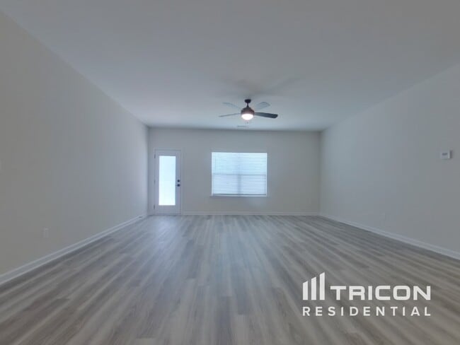 Building Photo - 3423 Arabian Farm Ln