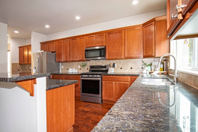 Building Photo - 23502 77th Ave E