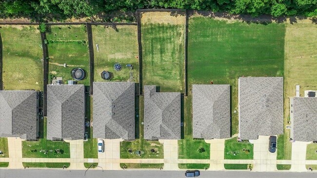 Building Photo - 254 Ashland Dr SW