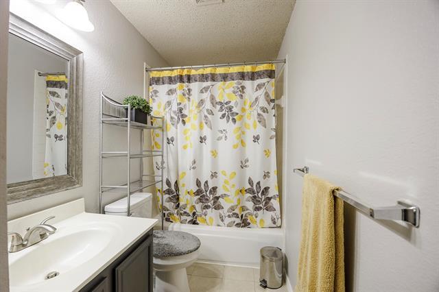 Building Photo - 3144 Longbow Dr