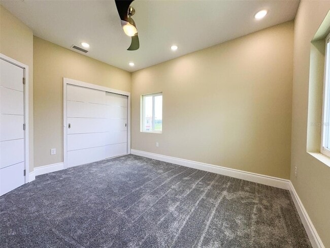 Building Photo - 1866 Brentwood Ct