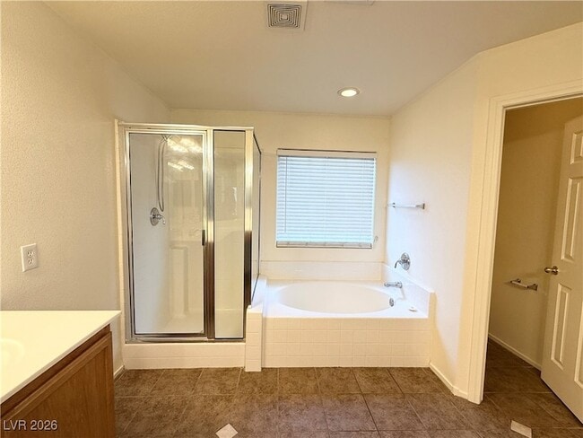 Building Photo - 9623 W Post Rd