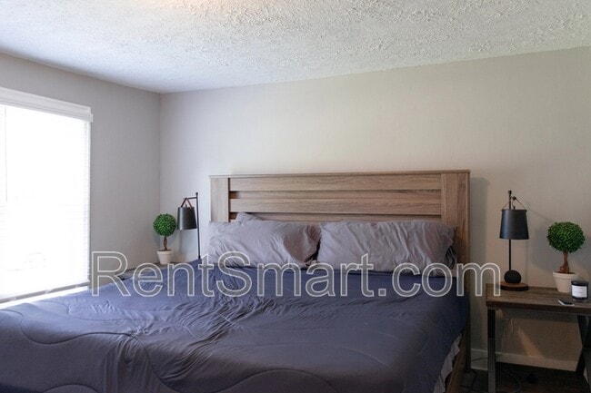 Building Photo - 2703 Merritt St