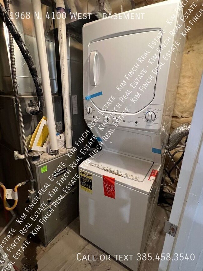 Building Photo - 1968 N 4100 W