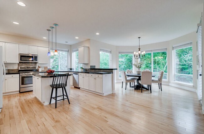 Building Photo - Stunning Bethany Home with 3,111 Sq Ft, Four Bedrooms + Dedicated Office & Covered Backyard Deck