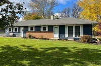 Building Photo - 3726 Highland Dr