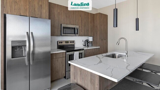 Building Photo - 600 19th St N