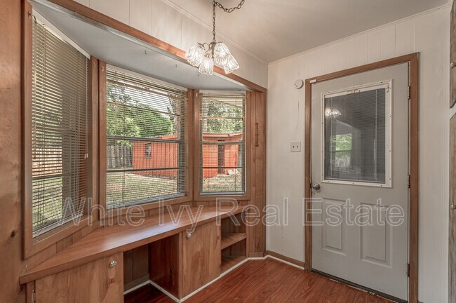 Building Photo - 2328 Ave N 1/2