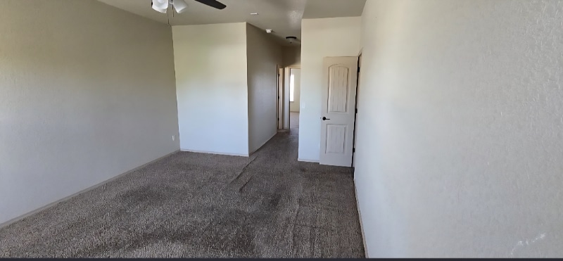 Building Photo - 13844 Hollywood