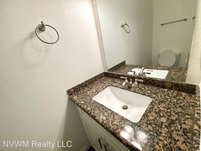 Building Photo - 3 br, 2.5 bath House - 8200 Midnight Star Ct