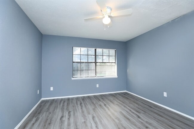 Building Photo - 24214 Wild Horses Ln