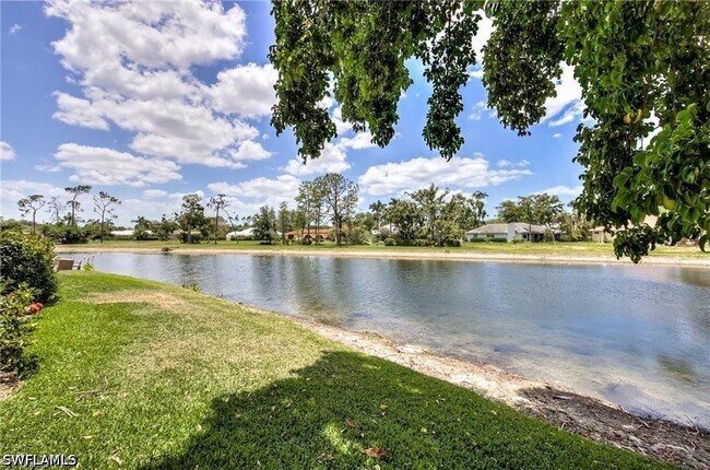 Building Photo - 1645 Spoonbill Ln