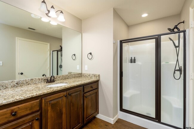 Building Photo - 5106 Shiloh Ridge Dr