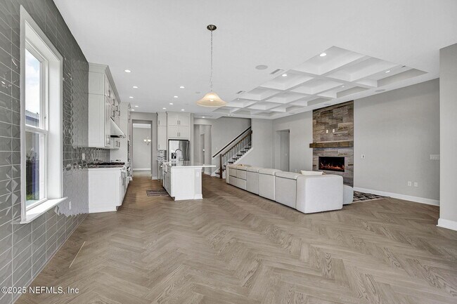Building Photo - 11476 Madelynn Dr