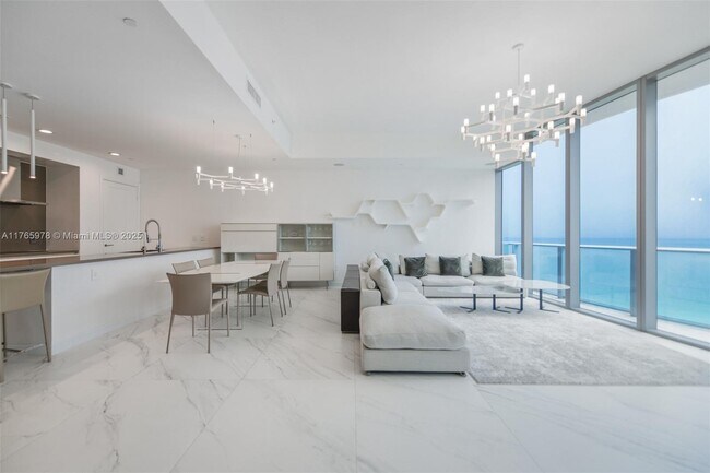 Building Photo - 17475 Collins Ave
