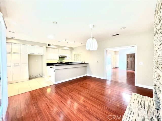 Building Photo - 2072 Villa Del Lago Dr