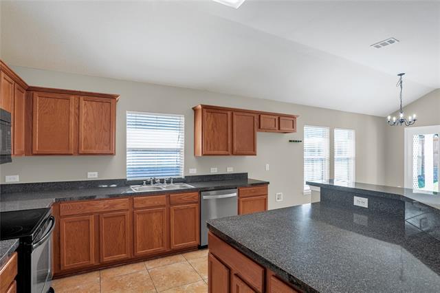 Building Photo - 6937 Red Bluff Dr
