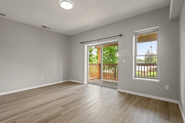 Building Photo - 1214 Walnut Ave