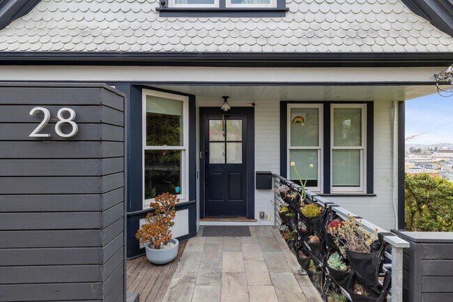 Building Photo - OPEN HOUSE: Saturday (6/20) 4:30pm-5:00pm. Stunning 3-Level Single Family Home with Modern Touche...