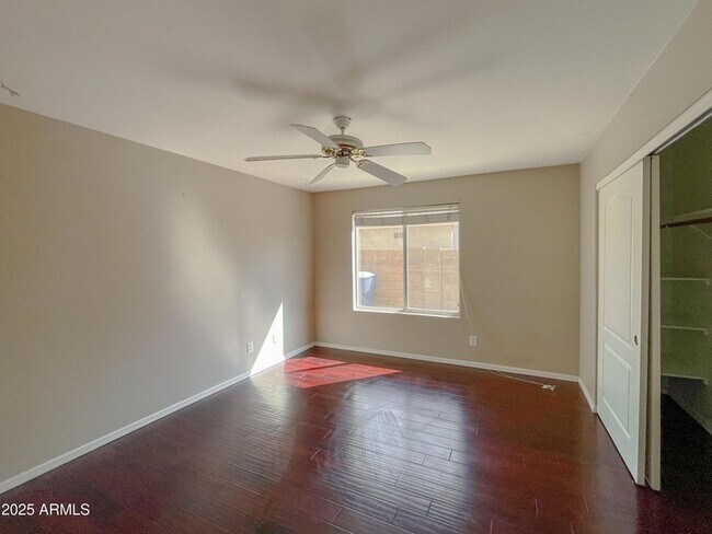 Building Photo - 1615 W Enfield Way