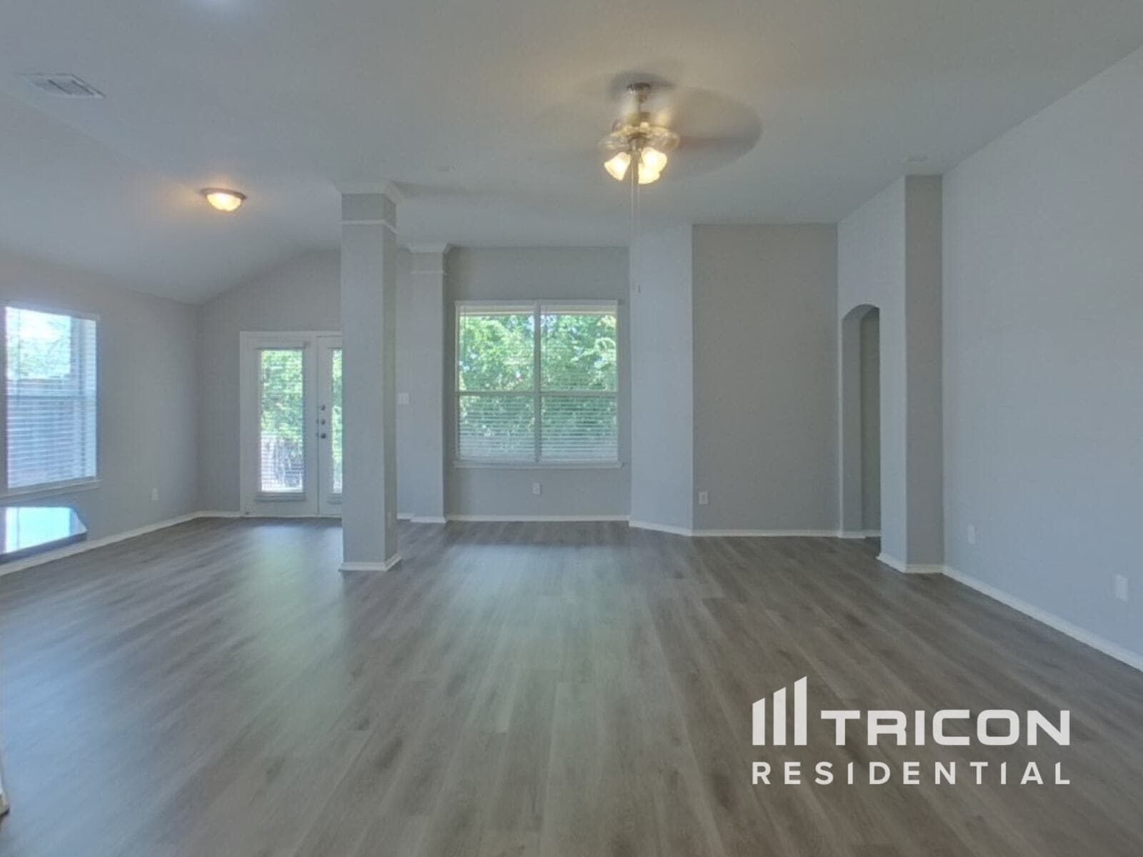 Building Photo - 637 Chalk Knoll Rd