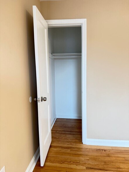 Building Photo - 8203 Garland Ave