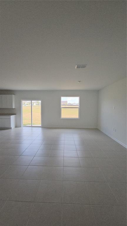 Building Photo - 3383 Alexander Dr