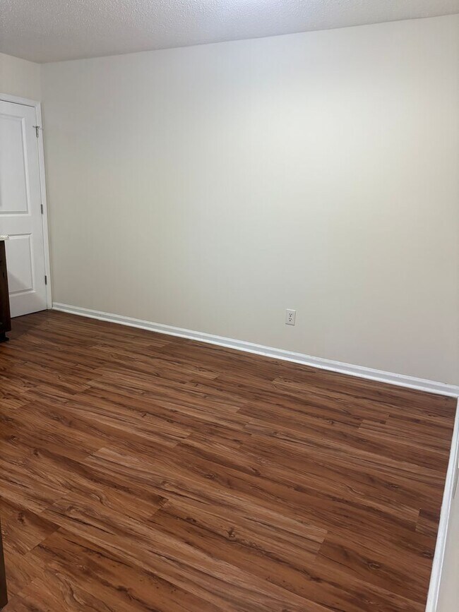 Building Photo - 5101A N. Moore Lane