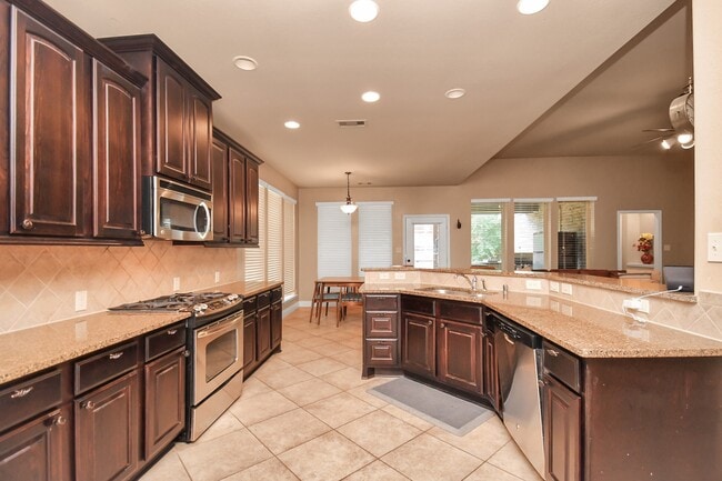 Building Photo - 17703 Browning Trace Ln