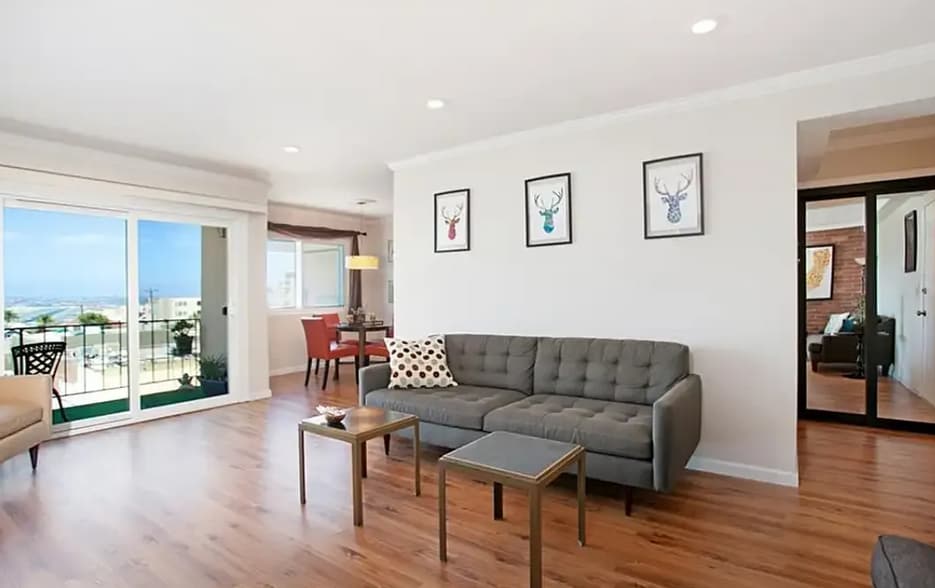 Building Photo - 2244 2nd Ave