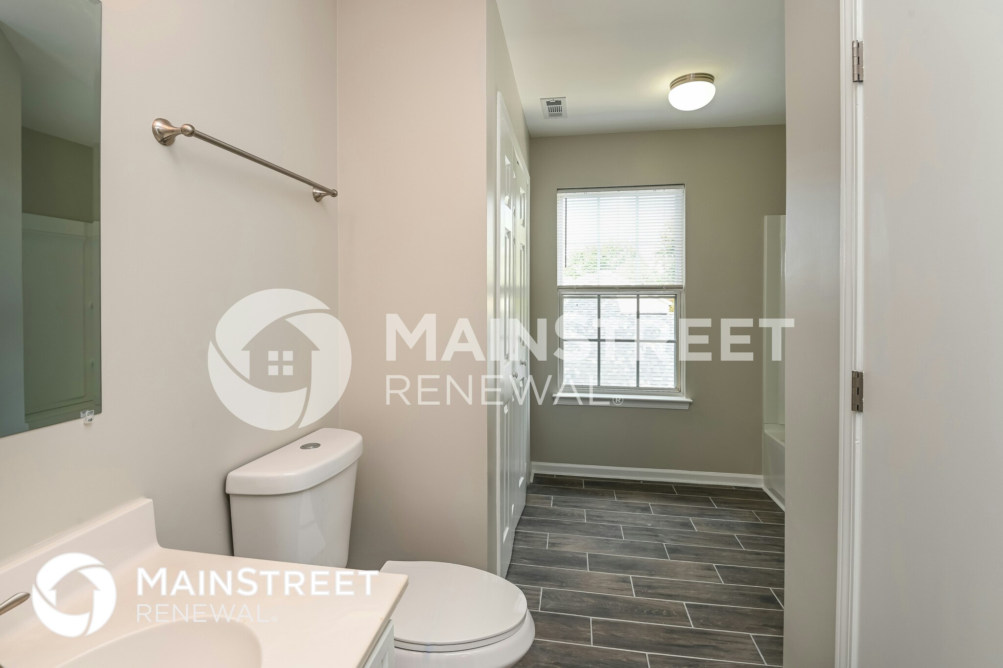 Building Photo - 395 Amhurst St SW