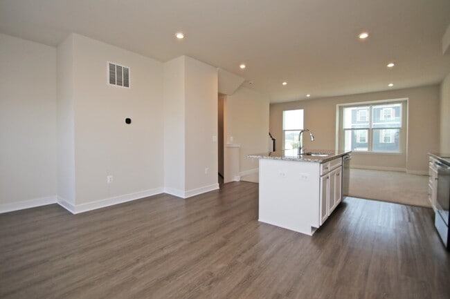 Building Photo - 4508 Fountainbridge Ct