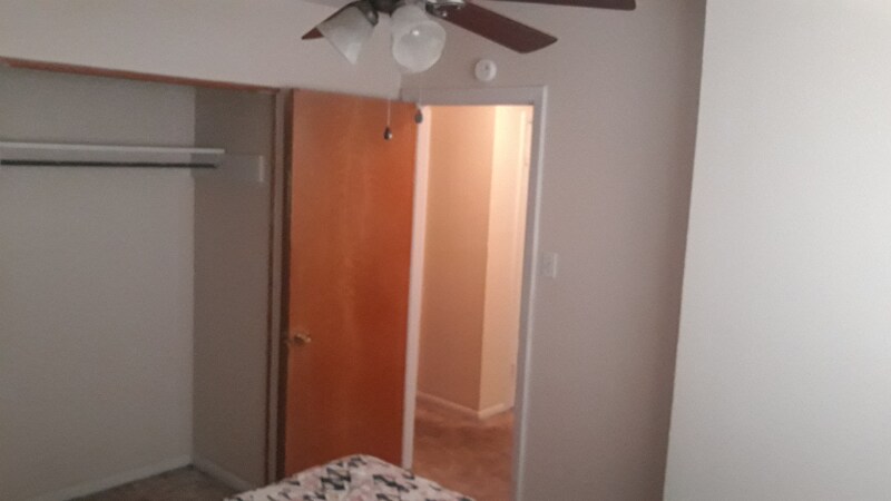 Building Photo - 2611 6th Ave