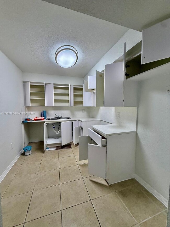 Building Photo - 11053 NW 89th Terrace