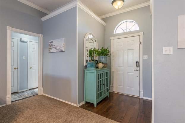 Building Photo - 537 Meadowcrest Dr