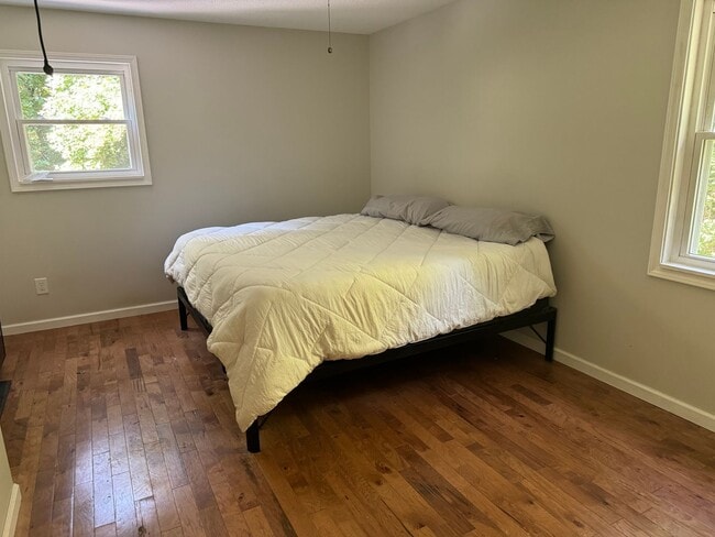 Building Photo - 3 Bedroom 2 Bathroom Home in Greeneville, TN
