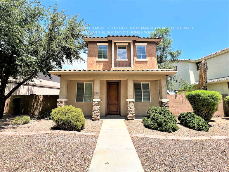 Primary Photo - 1639 S Wildrose