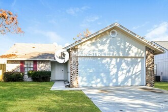 Building Photo - 8167 Fort Chiswell Trail