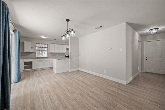 Building Photo - 1624 Americana Blvd